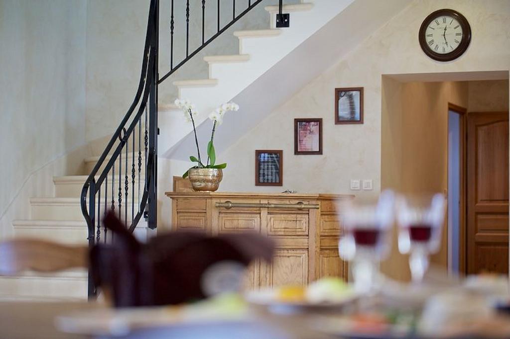 La Grange De Boulaines Bed & Breakfast Meru Bagian luar foto